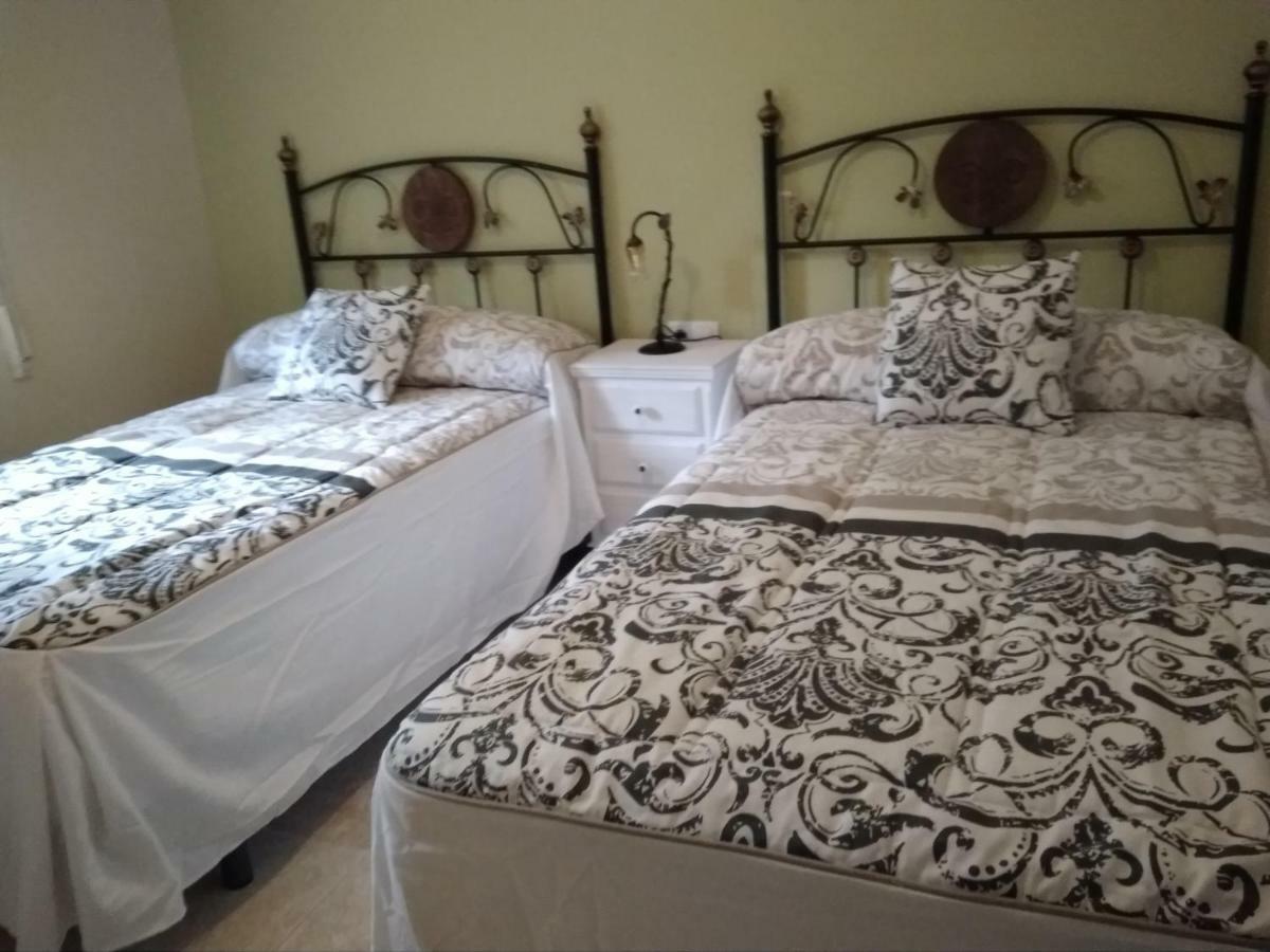 Apartamento Turistico La Victoria Trujillo Eksteriør billede