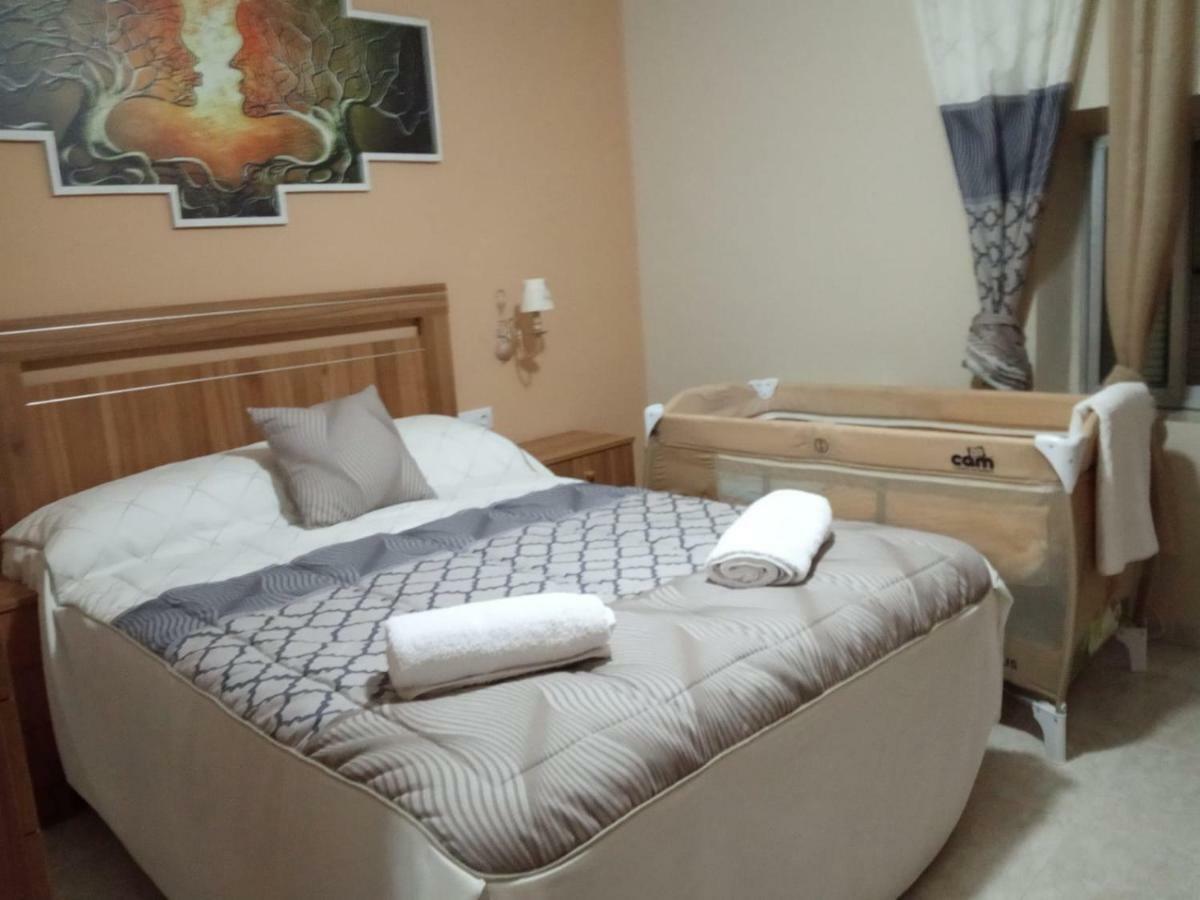Apartamento Turistico La Victoria Trujillo Eksteriør billede